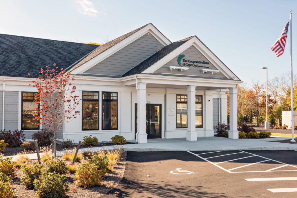 bank in new england in fall